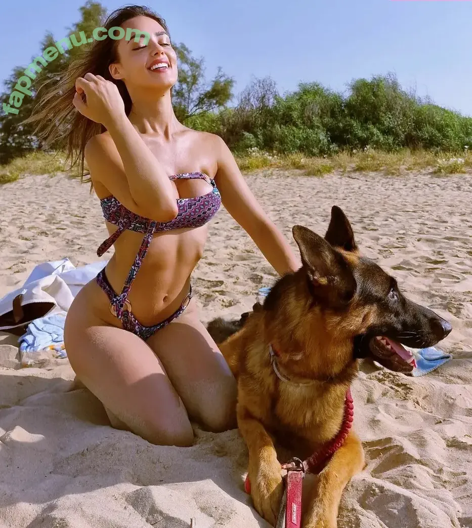 Vittoria Castagnotto nude photo #0016 (vittoriacastagnotto__ / vittoriaotero)