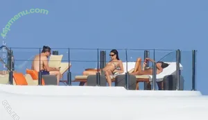 Vittoria Ceretti / vittoria nude photo #0448