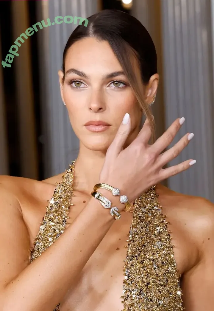 Vittoria Ceretti nude photo #0425 (vittoria)