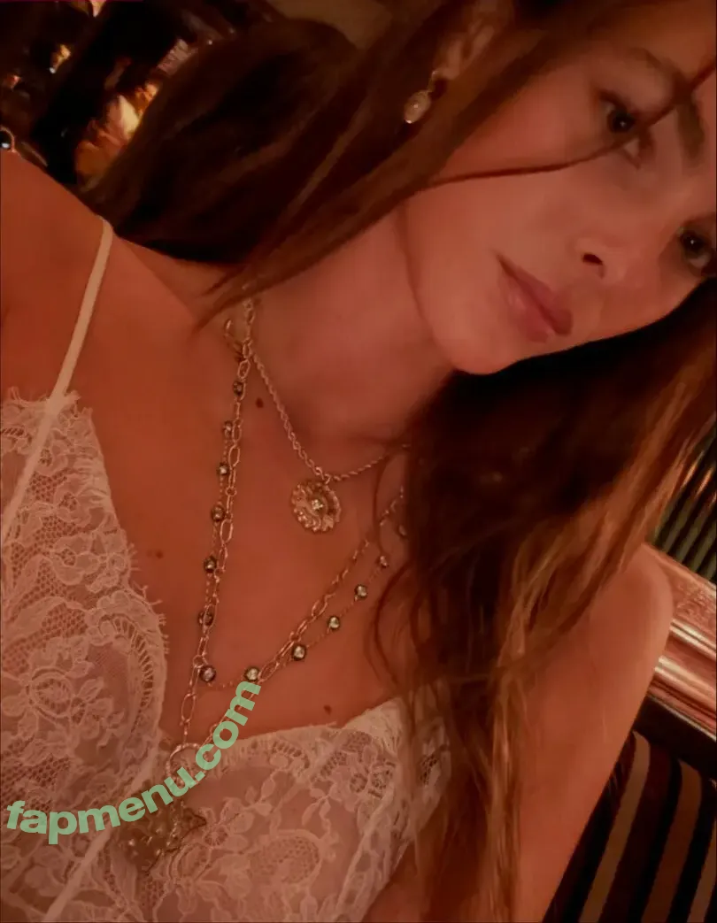 Vittoria Ceretti nude photo #0436 (vittoria)