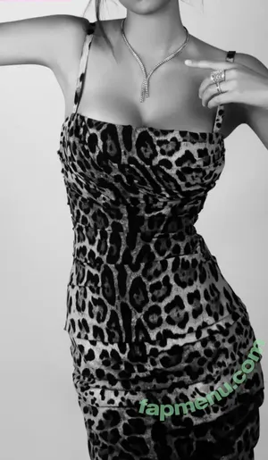 Vittoria / _viu__ / vittorialazzari nude photo #0368