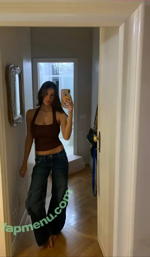 Vittoria nude photo #0230 (_viu__ / vittorialazzari)