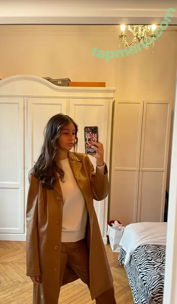 Vittoria nude photo #0383 (_viu__ / vittorialazzari)