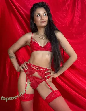 vivaathena / vivaathenaxx nude photo #0008