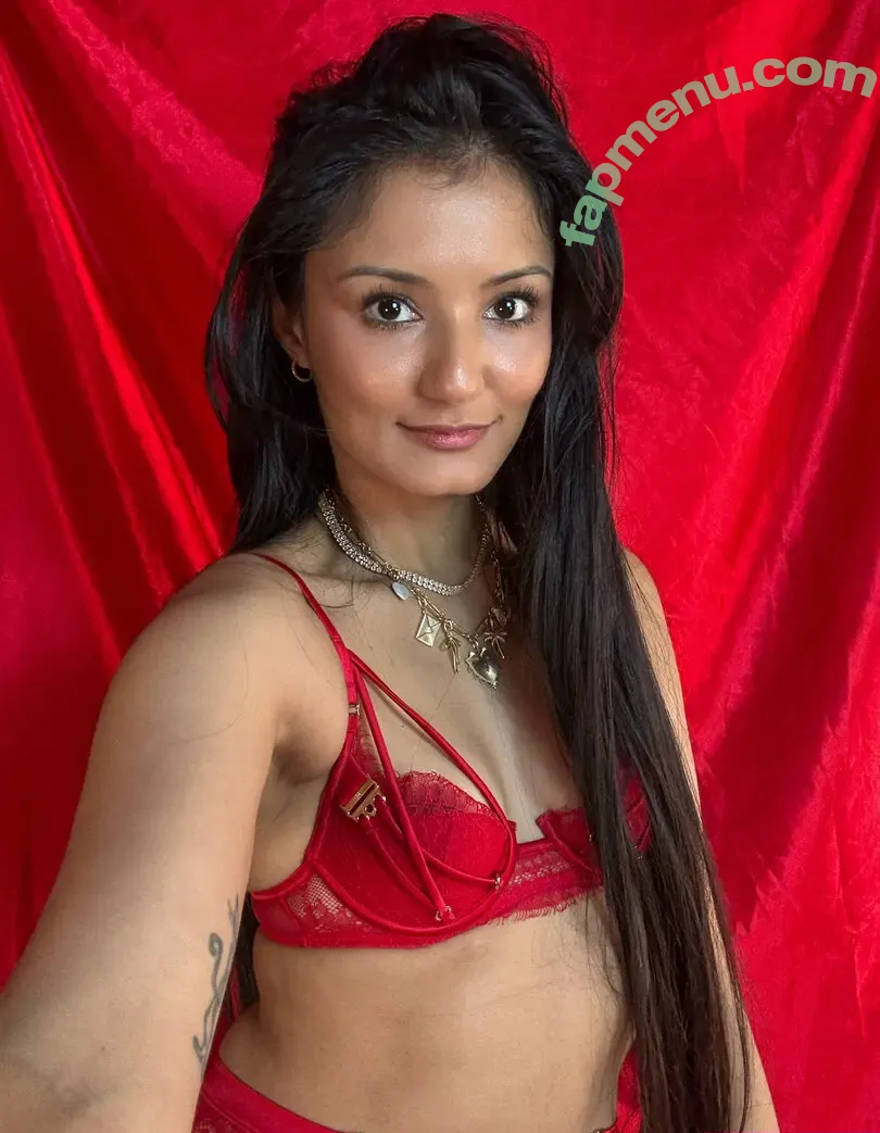 vivaathena nude photo #0002 (vivaathenaxx)