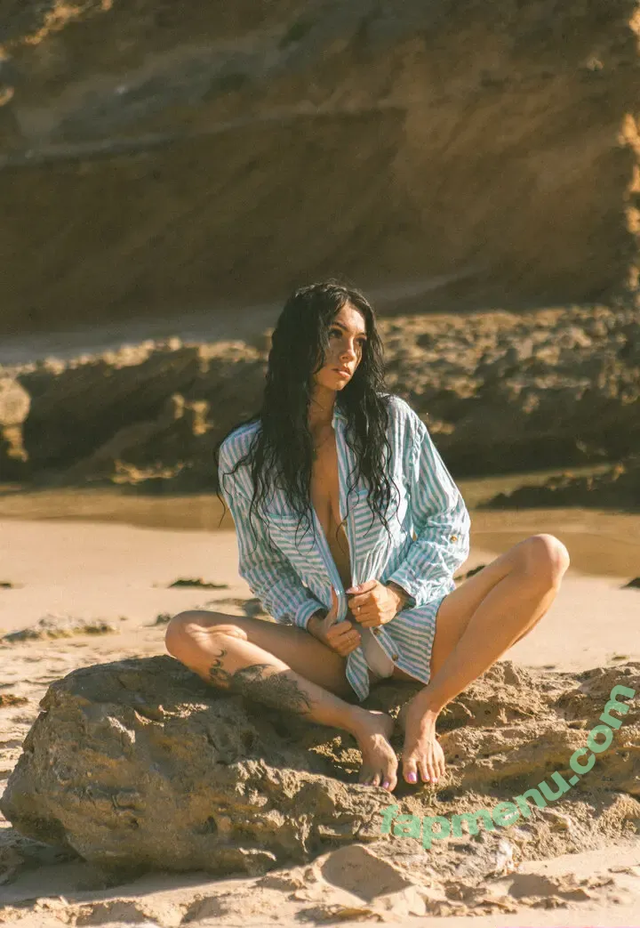 Vivaz Magazine nude photo #0021 (vivazmag)