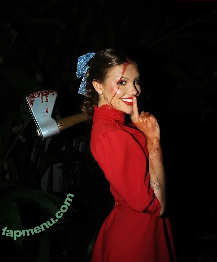 Vivi Wanderley nude photo #0196 (vivi / vivitarantino)