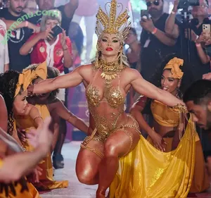 Vivi Winkler / viviwinkler nude photo #0498