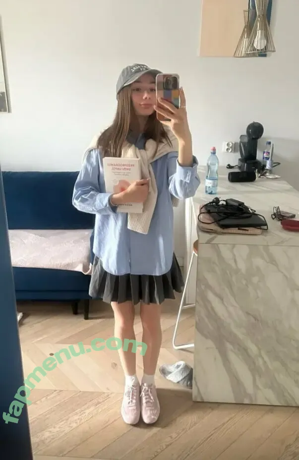 Vivian_li nude photo #0066 (vivi_li8)