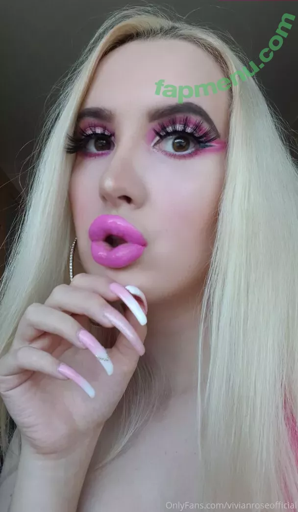 Vivian_Rose nude photo #0319 (VivianRoseSFW / a.scent.of.vivian.rose / vivianroseofficial)