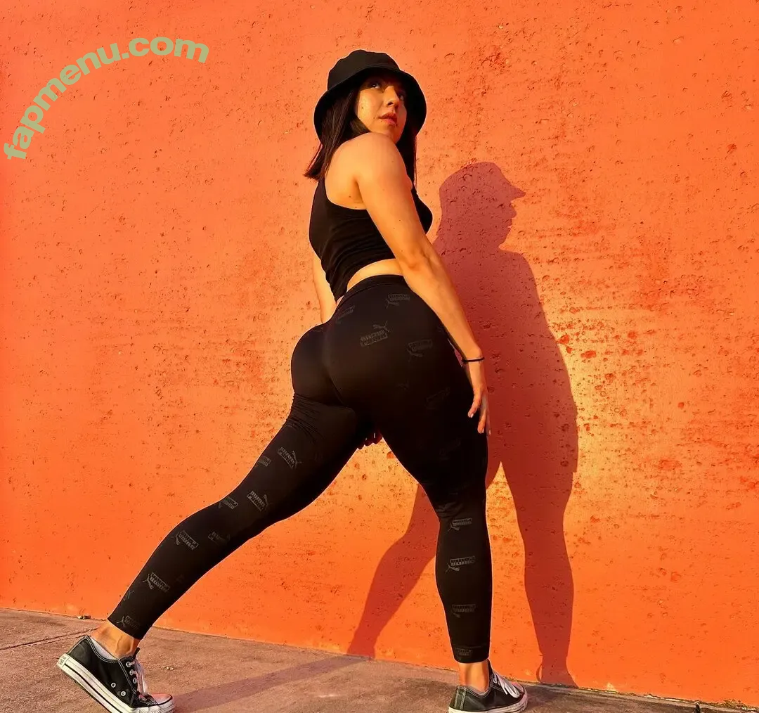 Vivian Saldana nude photo #0064 (vivi.anne.fitt)