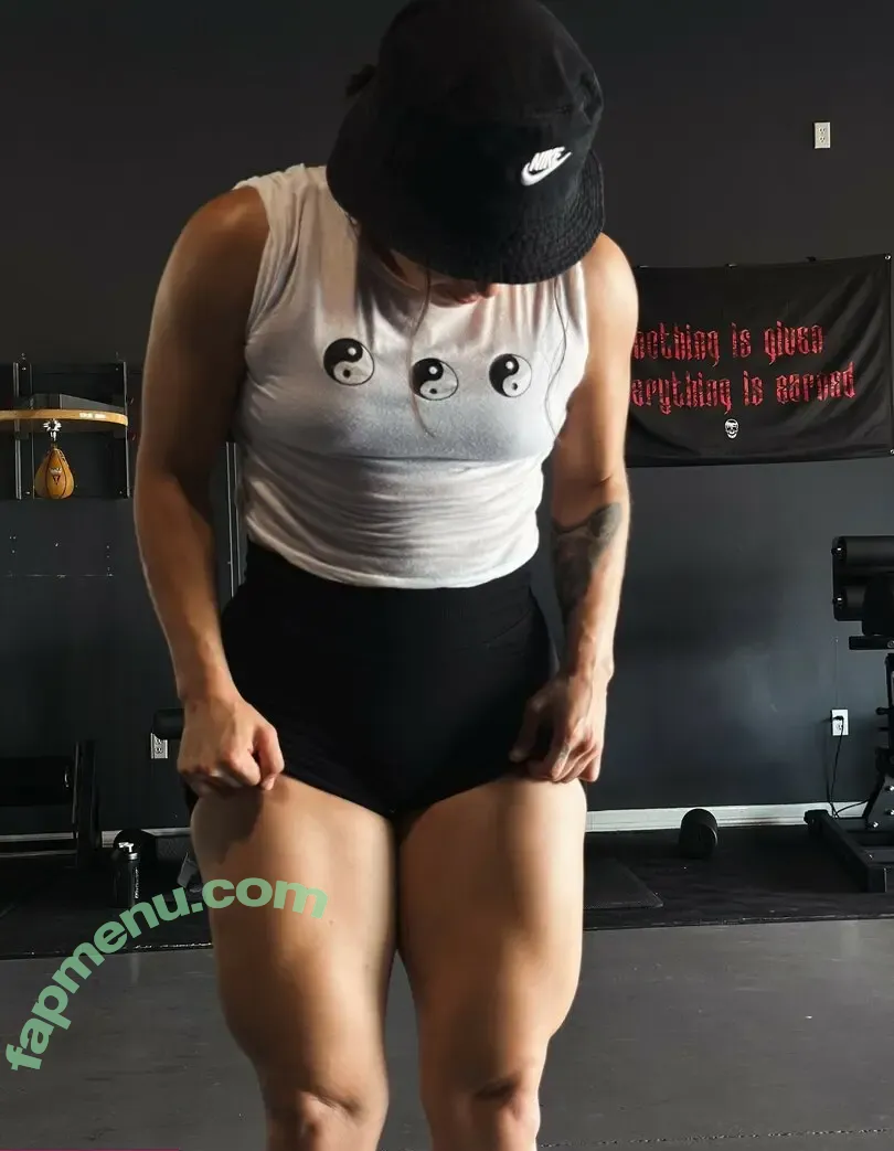 Vivian Saldana nude photo #0112 (vivi.anne.fitt)