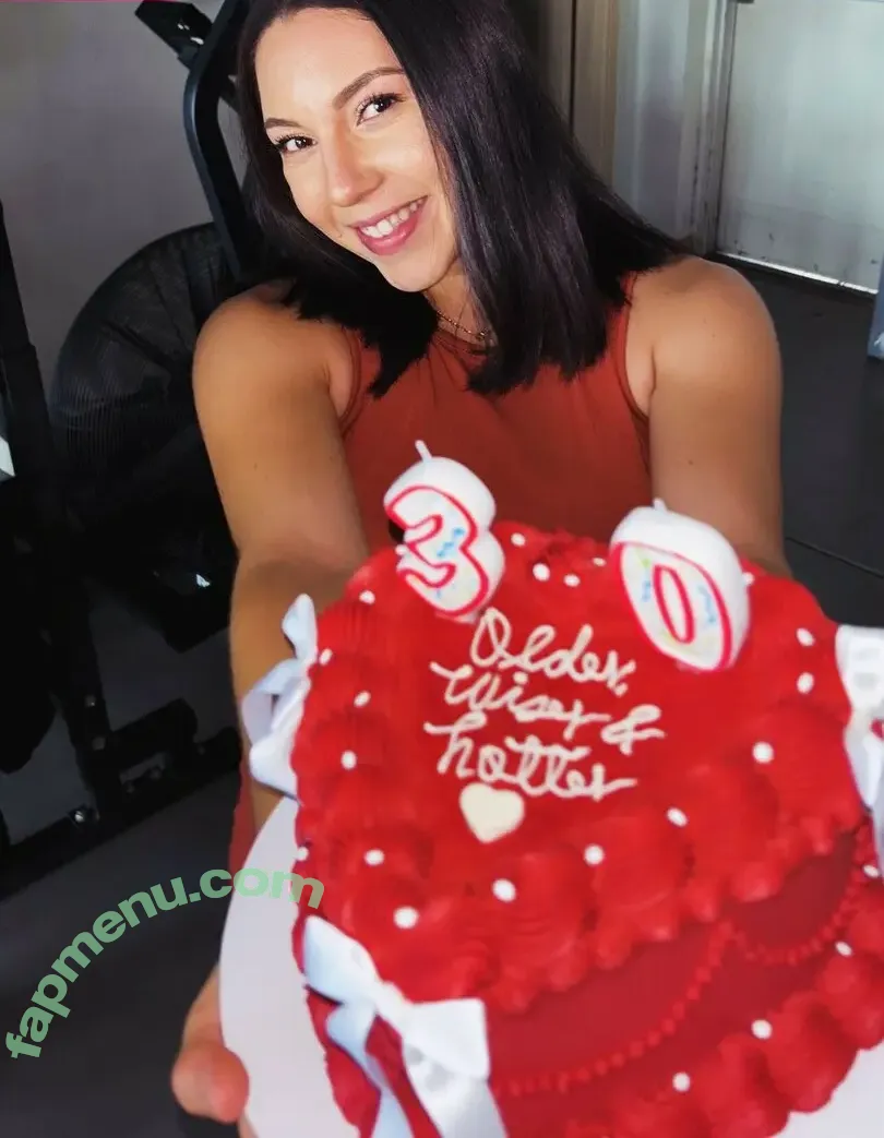 Vivian Saldana nude photo #0126 (vivi.anne.fitt)