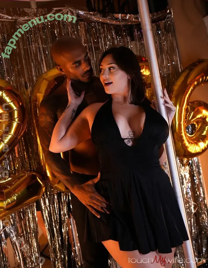 Vivian Taylor nude photo #0553 (taylor.vivian / viviantaylor / vivianxxtaylor)