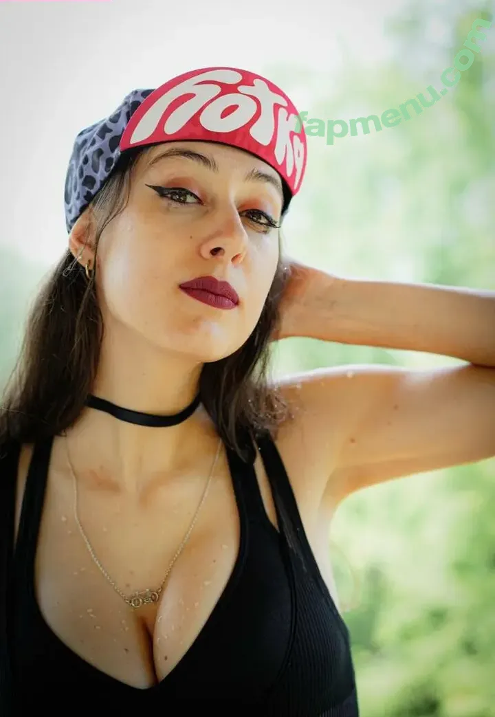 Vivianarobba nude photo #0004 (Vivianarobba)