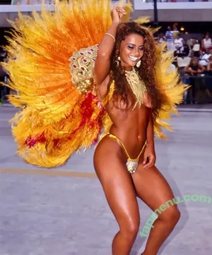 Viviane Araujo / araujovivianne nude photo #0927