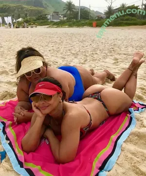 Viviane Araujo / araujovivianne nude photo #0980