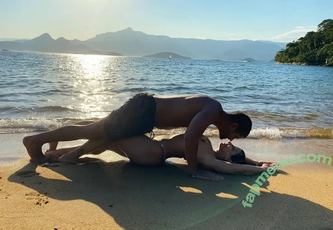 Viviane Araujo nude photo #0937 (araujovivianne)