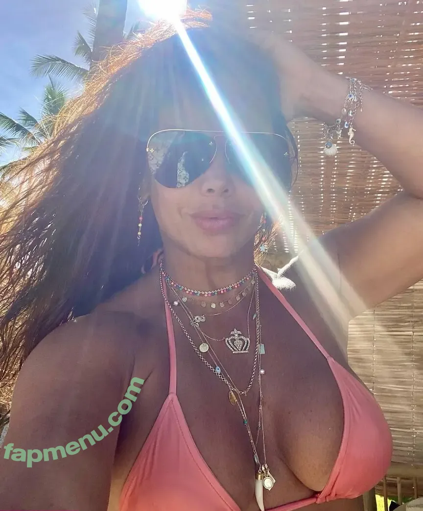 Viviane Araujo nude photo #0960 (araujovivianne)