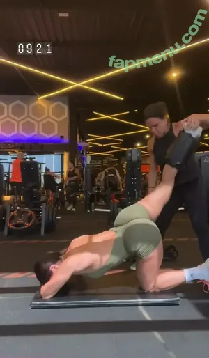 Viviane Araujo / araujovivianne nude photo #1071