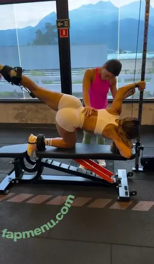 Viviane Araujo / araujovivianne nude photo #1122