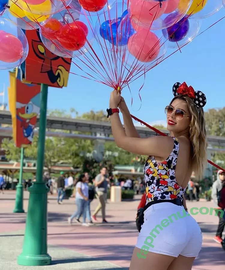 Viviane Lomelin nude photo #0081 (therealbrittfit / vivilomelin)