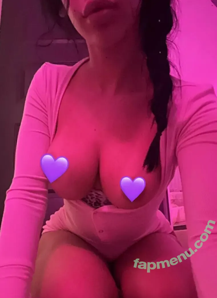 Vivianemilyy nude photo #0013 (Yourfavvv14)