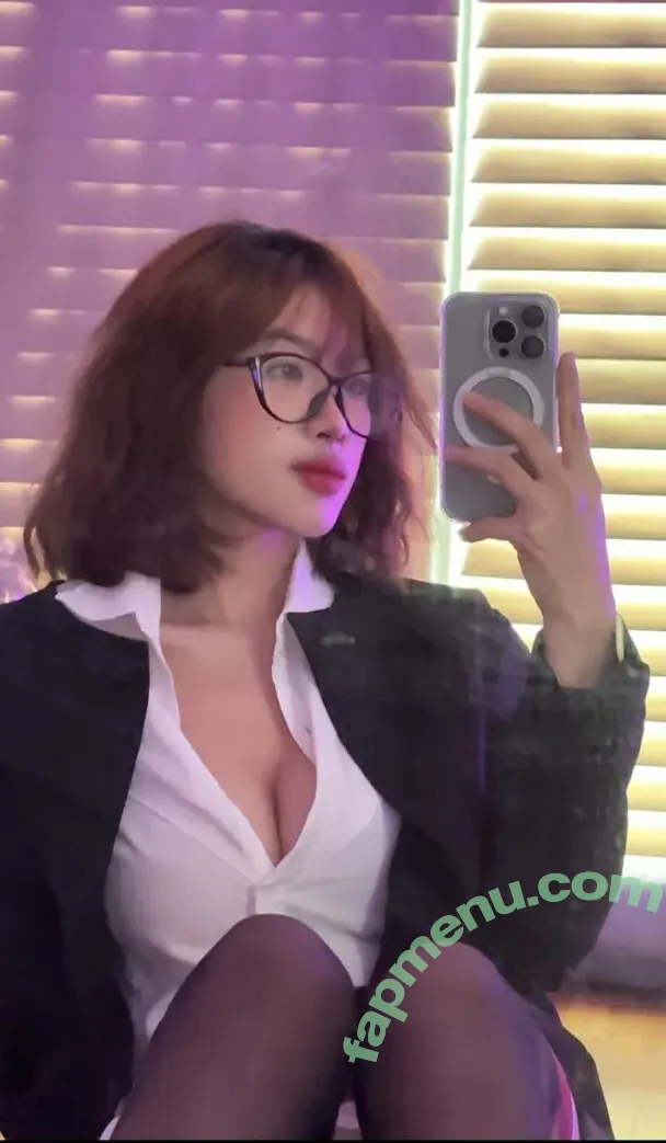 viviannn_67 nude photo #0005 (Viviannn67)