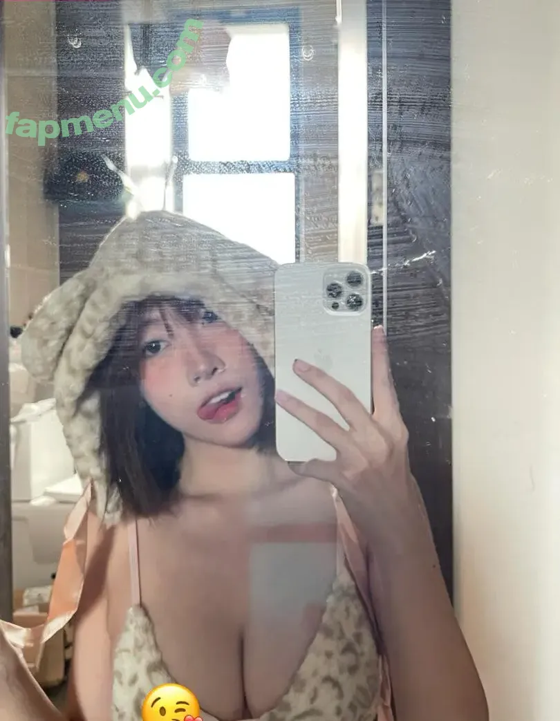 viviannn_67 nude photo #0026 (Viviannn67)