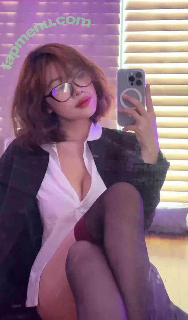 viviannn_67 nude photo #0028 (Viviannn67)