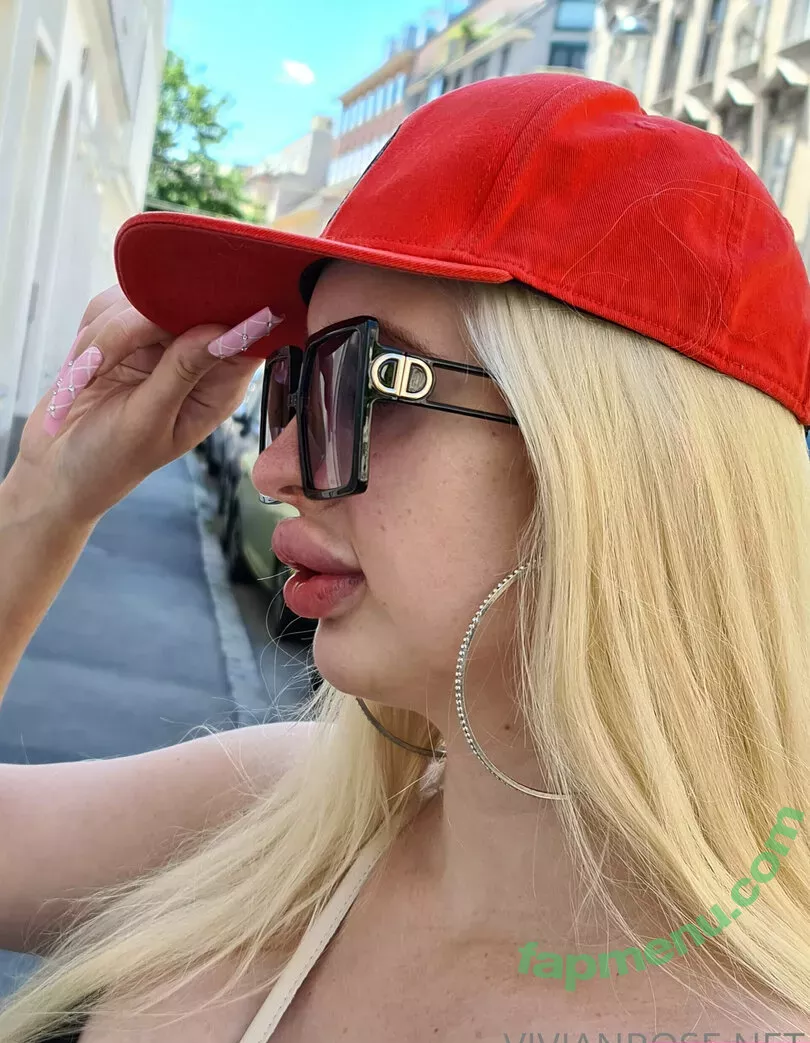 vivianrosefree nude photo #0102 (vivianroseofficial)