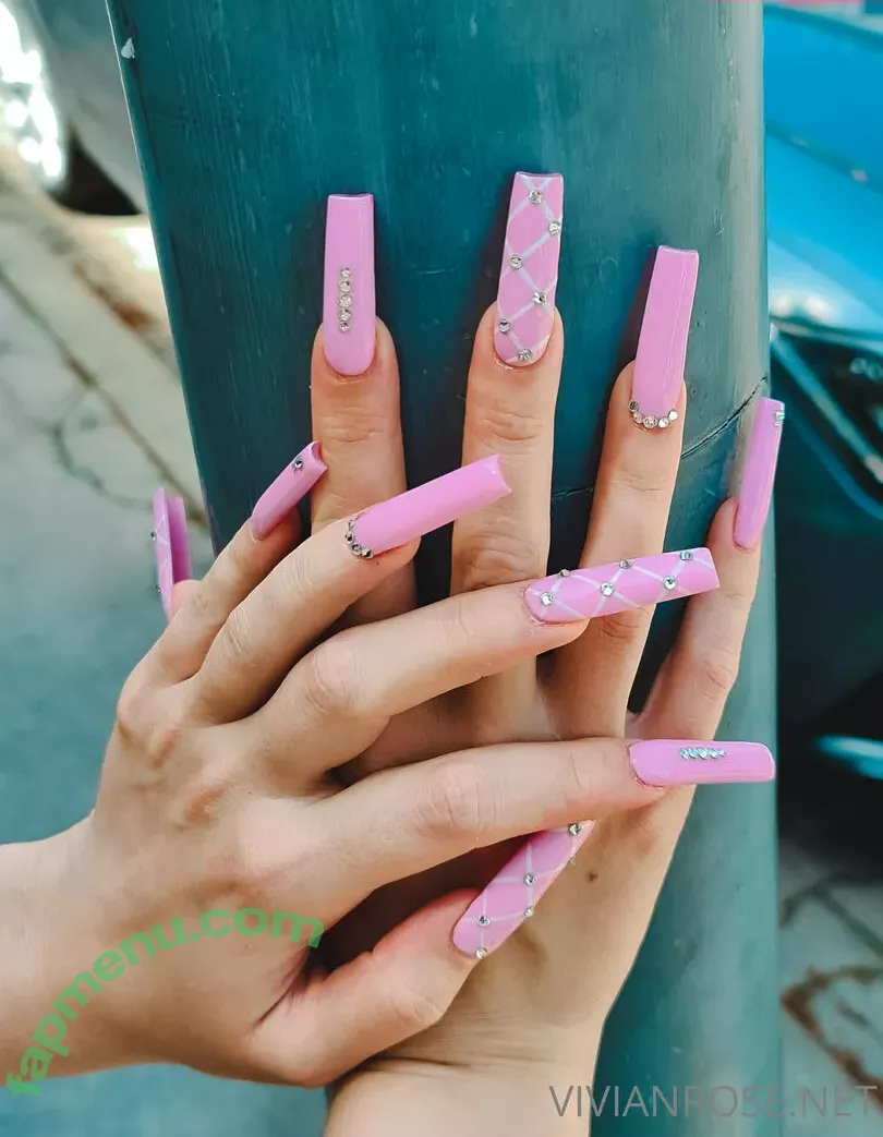 vivianrosefree nude photo #0104 (vivianroseofficial)