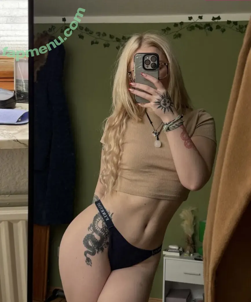 vivianwoywodt nude photo #0022 (vivian_wydt)