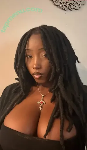 Vivicax.x nude photo #0132