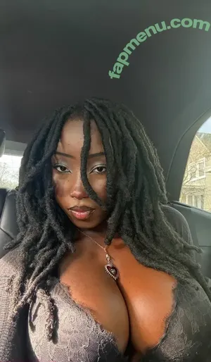 Vivicax.x nude photo #0152