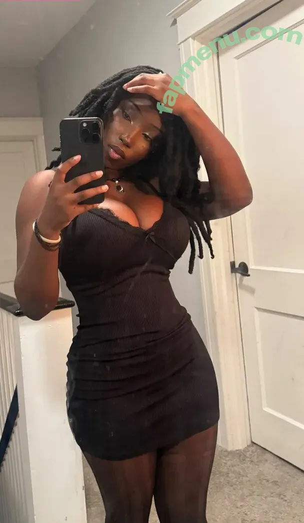 Vivicax.x nude photo #0124 (Vivicax.x)