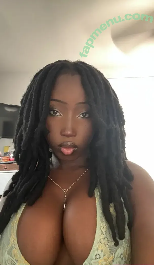 Vivicax.x nude photo #0125 (Vivicax.x)