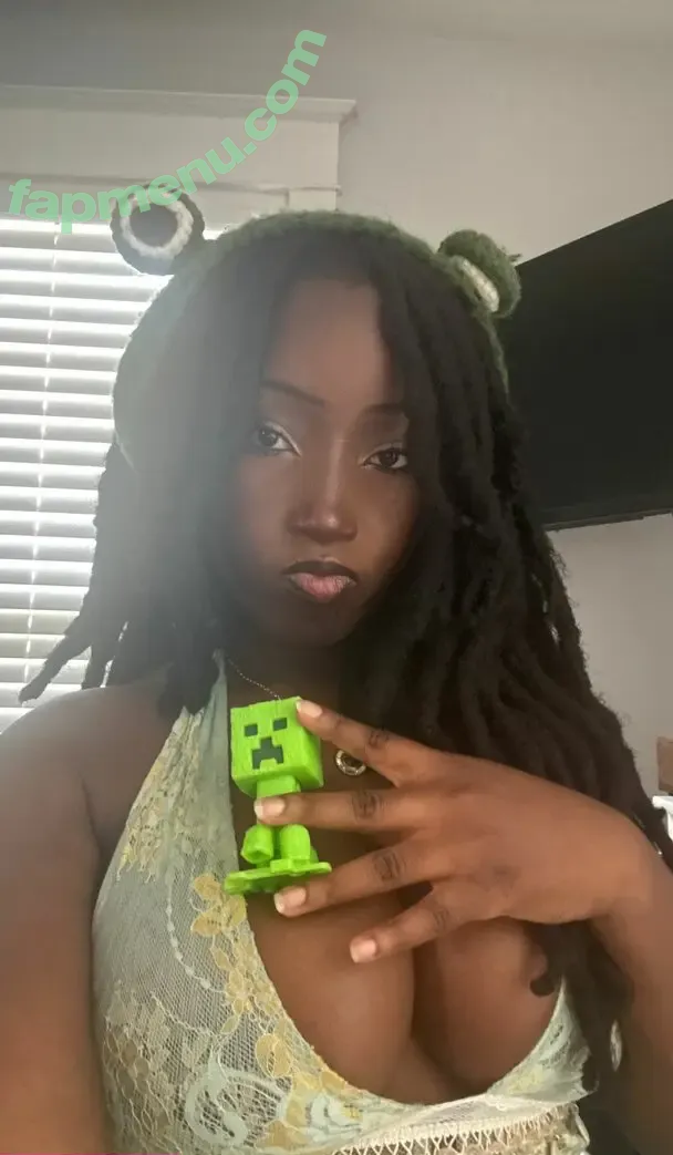 Vivicax.x nude photo #0130 (Vivicax.x)