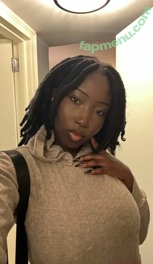 Vivicax.x nude photo #0136 (Vivicax.x)