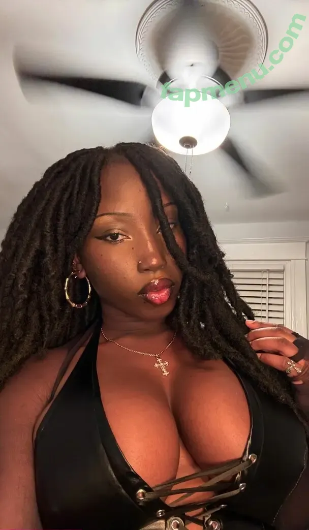 Vivicax.x nude photo #0151 (Vivicax.x)