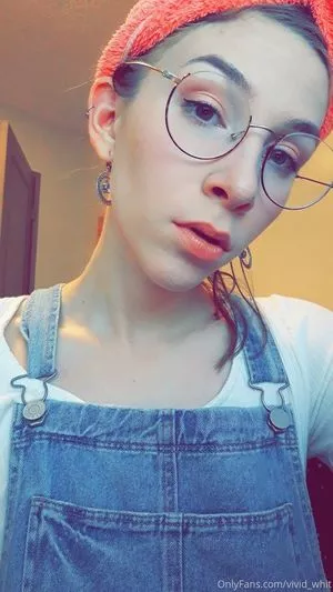 Vivid_Whit nude photo #0177