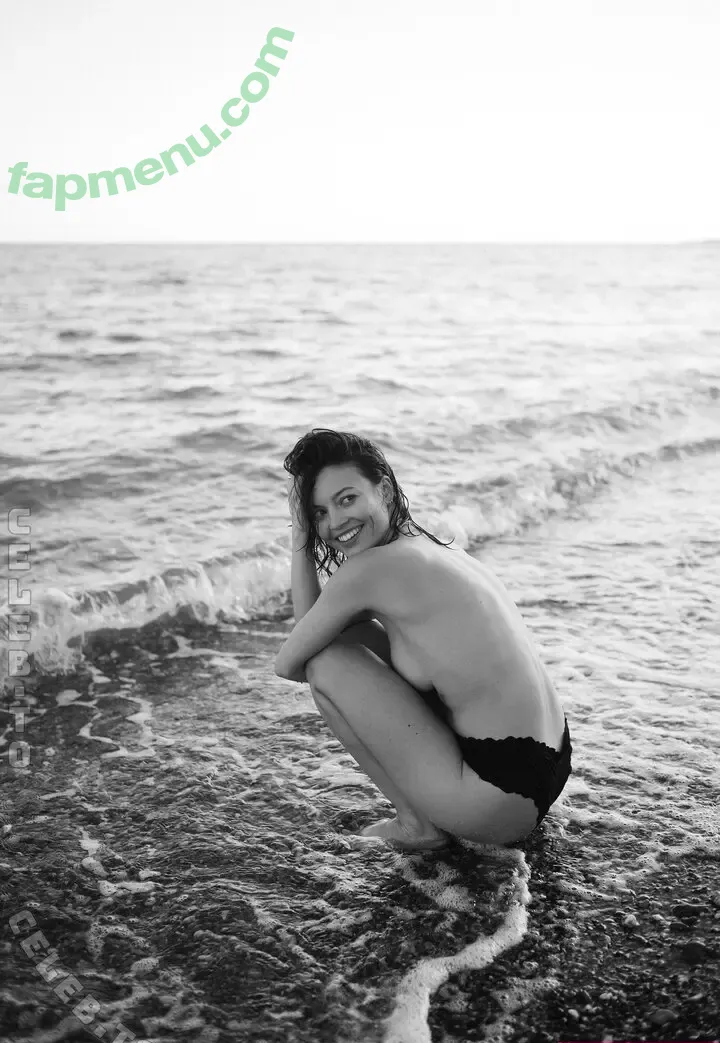 Vivien (Vivi) König nude photo #0154 (vivi_koenig)