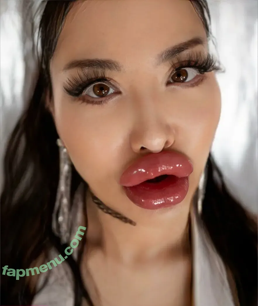 Vivienne Sunshine nude photo #0025 (viviennesunshine / viviennesunshine8)