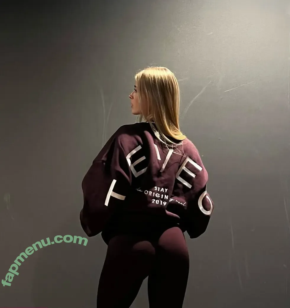 Vivienrh nude photo #0021 (Vivienrh)