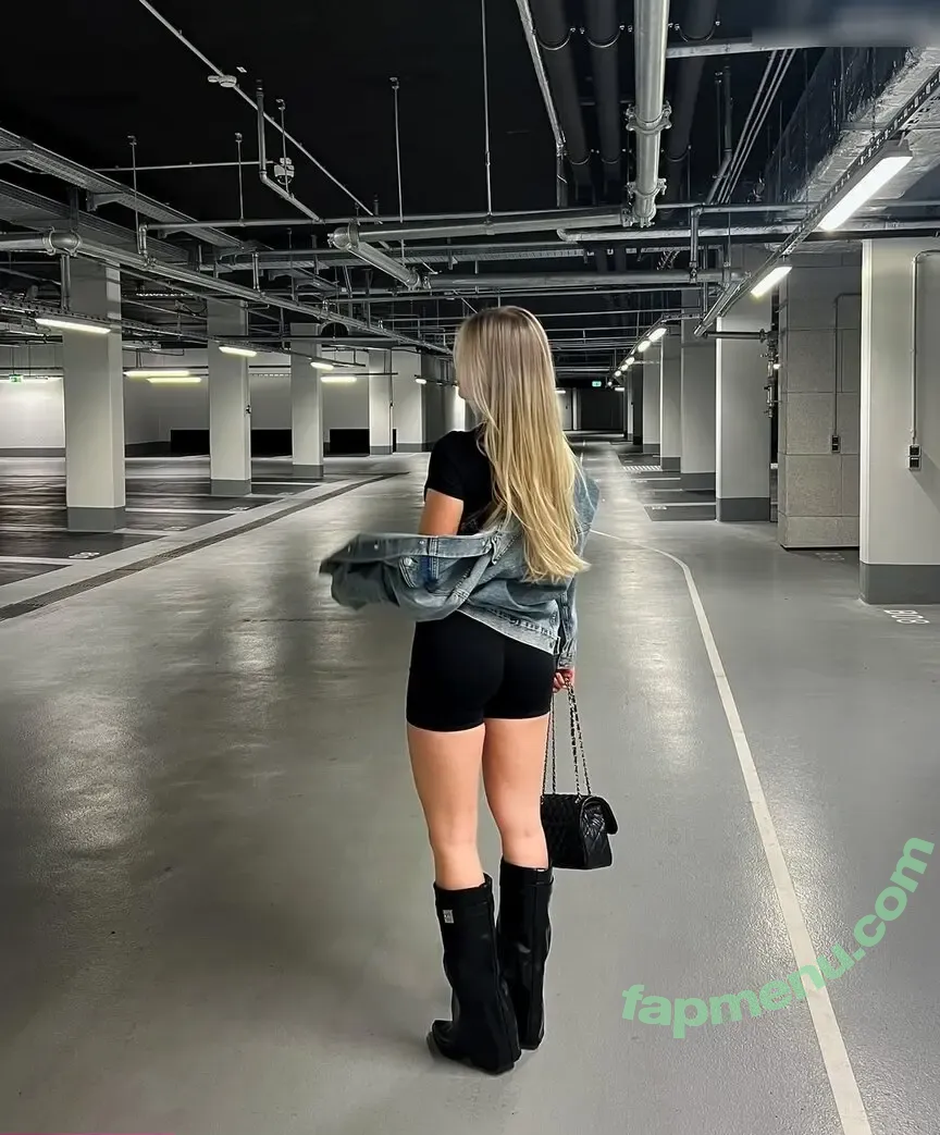 Vivienrh nude photo #0031 (Vivienrh)