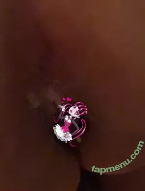 vivika / carbwlitio / fragiletodeath / fragilevivi / rottwndoll nude photo #0025