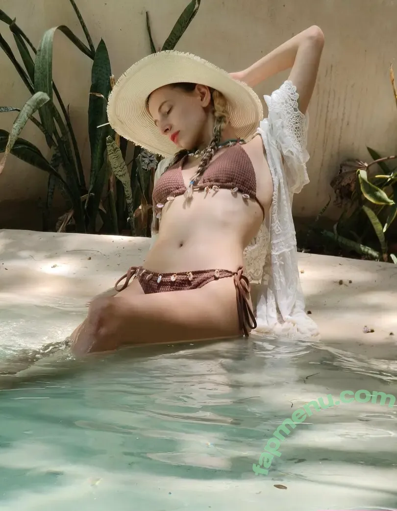 vivivoyage88 nude photo #0150 (vivi_voyage_88)