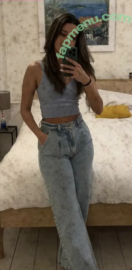 Vivreacts nude photo #0008 (vegasvittoria / viviannn_v)