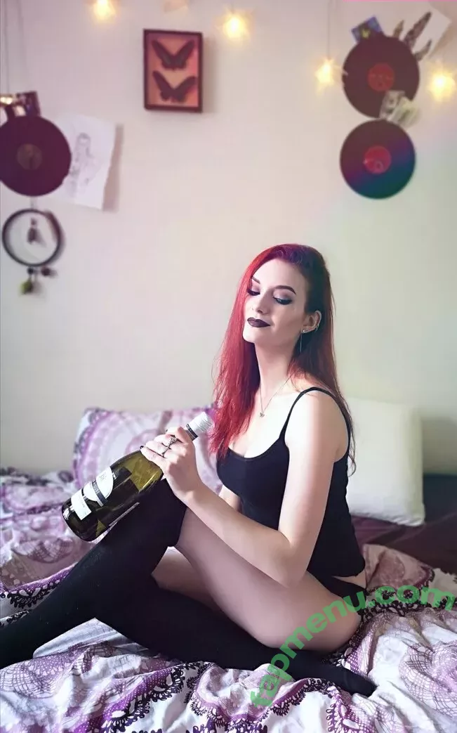 Vixena Siren nude photo #0020 (vixena_siren)