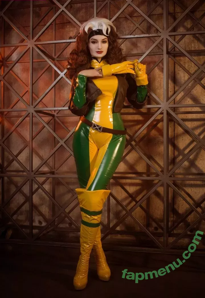 Vixena Siren nude photo #0125 (vixena_siren)